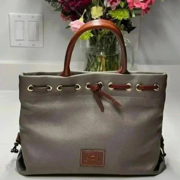 Dooney & Bourke Gray Pebbled Leather Tote EUC